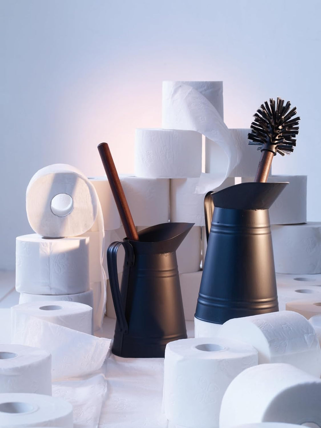 REDECKER Nylon Toilet Brush with Dark Coated Metal Holder, Oiled Thermowood Handle, Replaceable