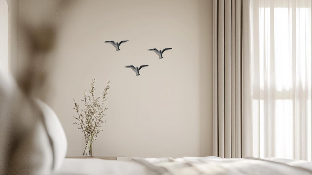 Ambipolar Iron Cast Decorative Gull Bird Wall Mounted Coat Hooks, Black, Set of 3
