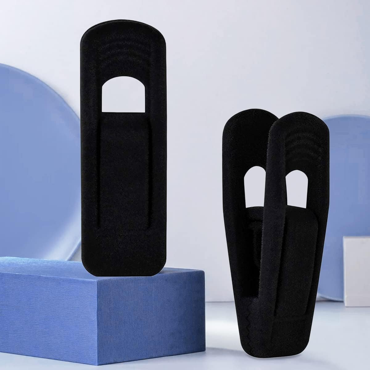 Black Velvet Hangers Clips (80-Pack), Non-Slip Strong Velvet Hangers Clips for Velvet Skirt