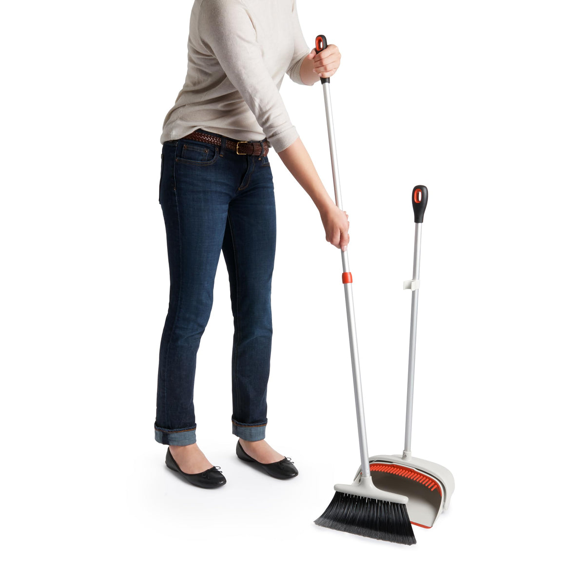 OXO Large Upright Sweep Set, Off-white, 8.5" - 12"