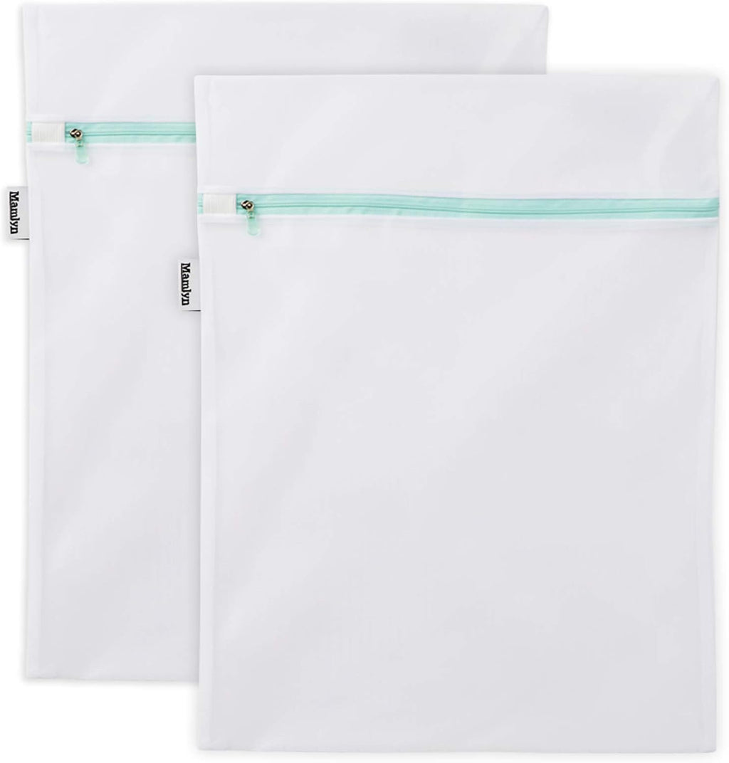 Mesh Laundry Bag for Delicates, Wash Bag for Underwear and Lingerie, Makeup Organizer Bag (2 Medium)