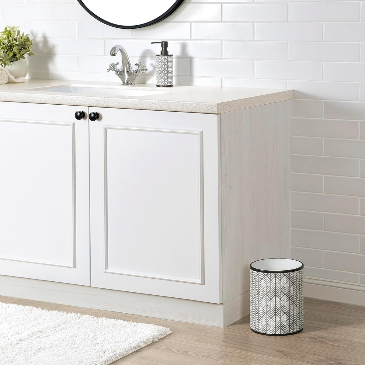 Allure Home Creation Shelby Resin Grey Multicolored Wastebasket Trash Can, Compact Size, 1.74