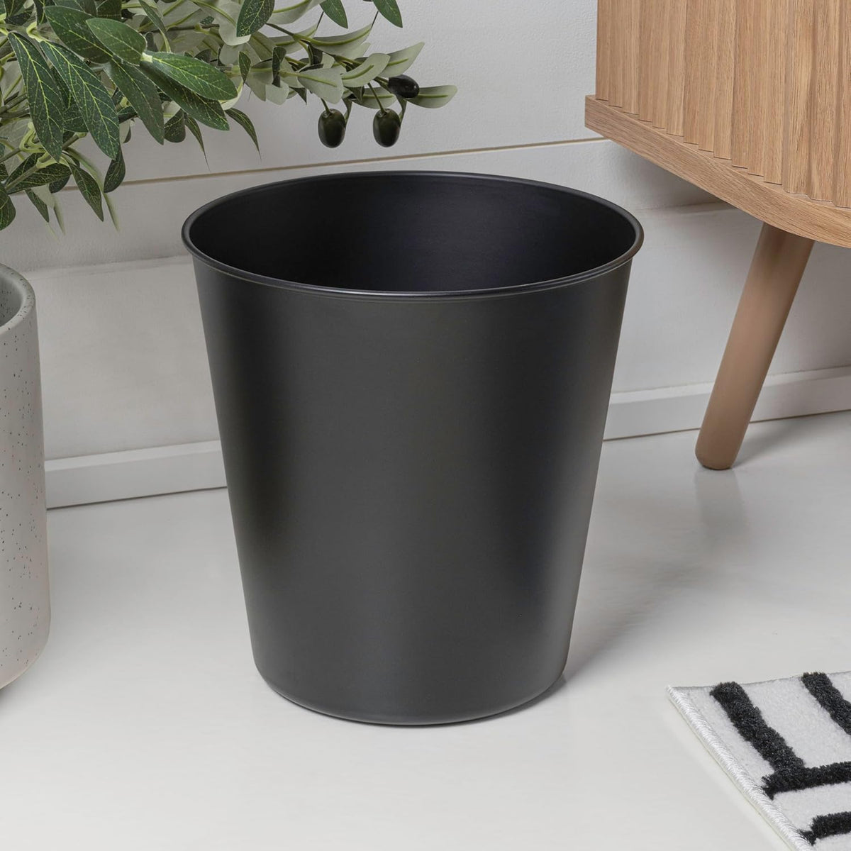 happimess HPM1113A Nolan Modern Classic Smooth Steel 2-Gallon Wastebasket for Home, Bathroom