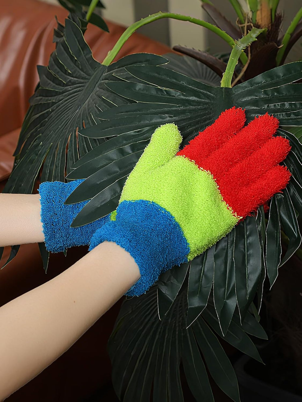 Patelai 3 Pairs Microfiber Plant Dusting Gloves Leaf Cleaning Gloves for Indoor Plants, Blinds