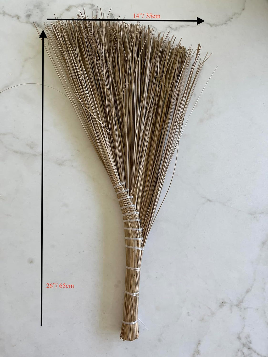 Vietnamese Natural Straw Broom/Handmade Coconut Leaf Broom for Outdoor, Patio, Driveway, Garden