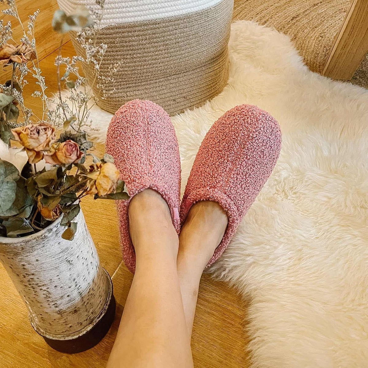 HomeTop Women's Fuzzy Curly Fur Memory Foam Loafer Slippers with Polar Fleece Lining