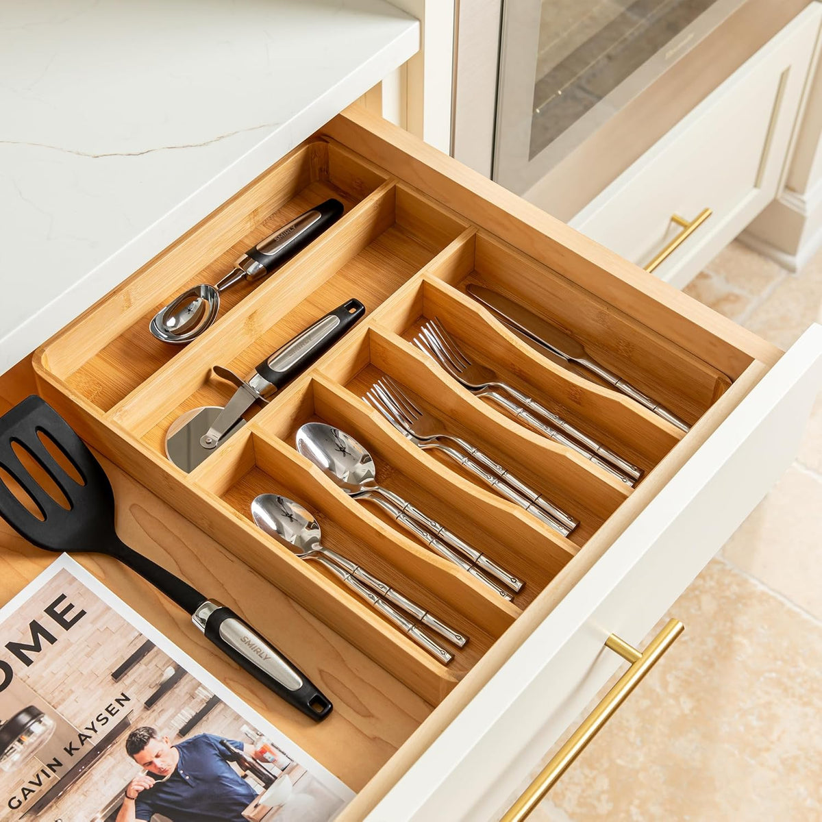 SMIRLY Silverware Drawer Organizer – Bamboo Kitchen Drawer Organizer, Adjustable Utensil Holder and