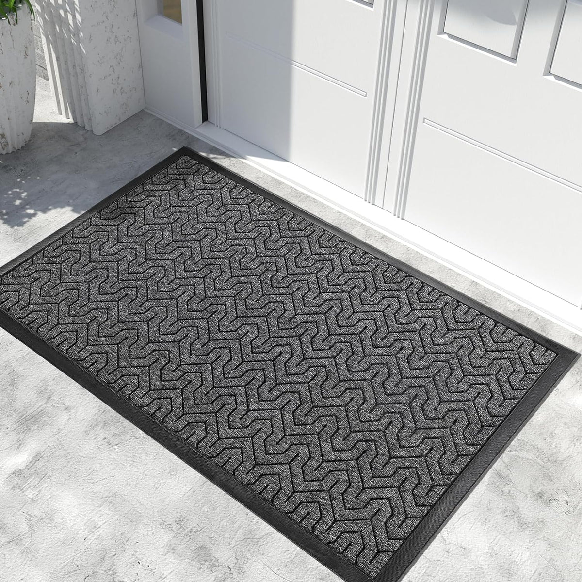 Yimobra Large Door Mat Outside Entrance 47x32, Waterproof Heavy Duty Outdoor Mats for Front Door