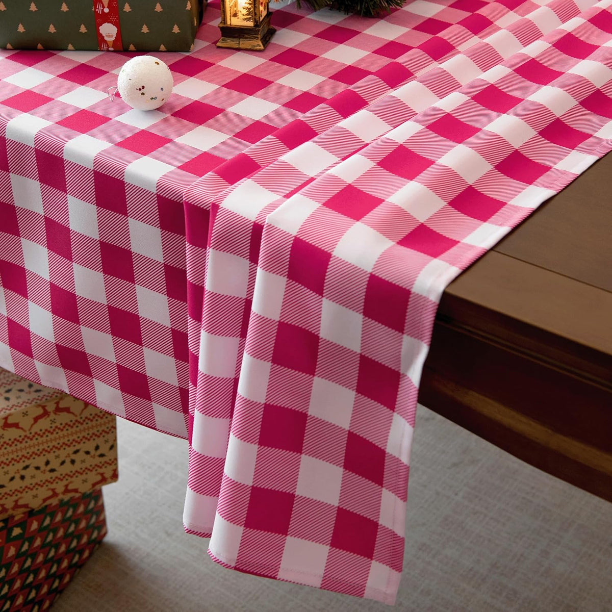 Waterproof Gingham Tablecloth Fabric - Oblong 52x70 Inch Classic Buffalo Tartan Valentines Table