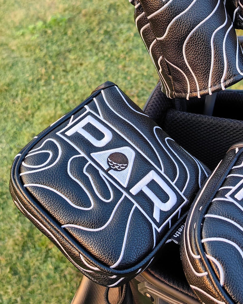 Big Teeth Golf Club Covers Full Set Driver Headcover Fairway Wood Hybrid Golf Club Iron Head