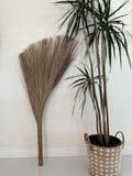 Vietnamese Natural Straw Broom/Handmade Coconut Leaf Broom for Outdoor, Patio, Driveway, Garden