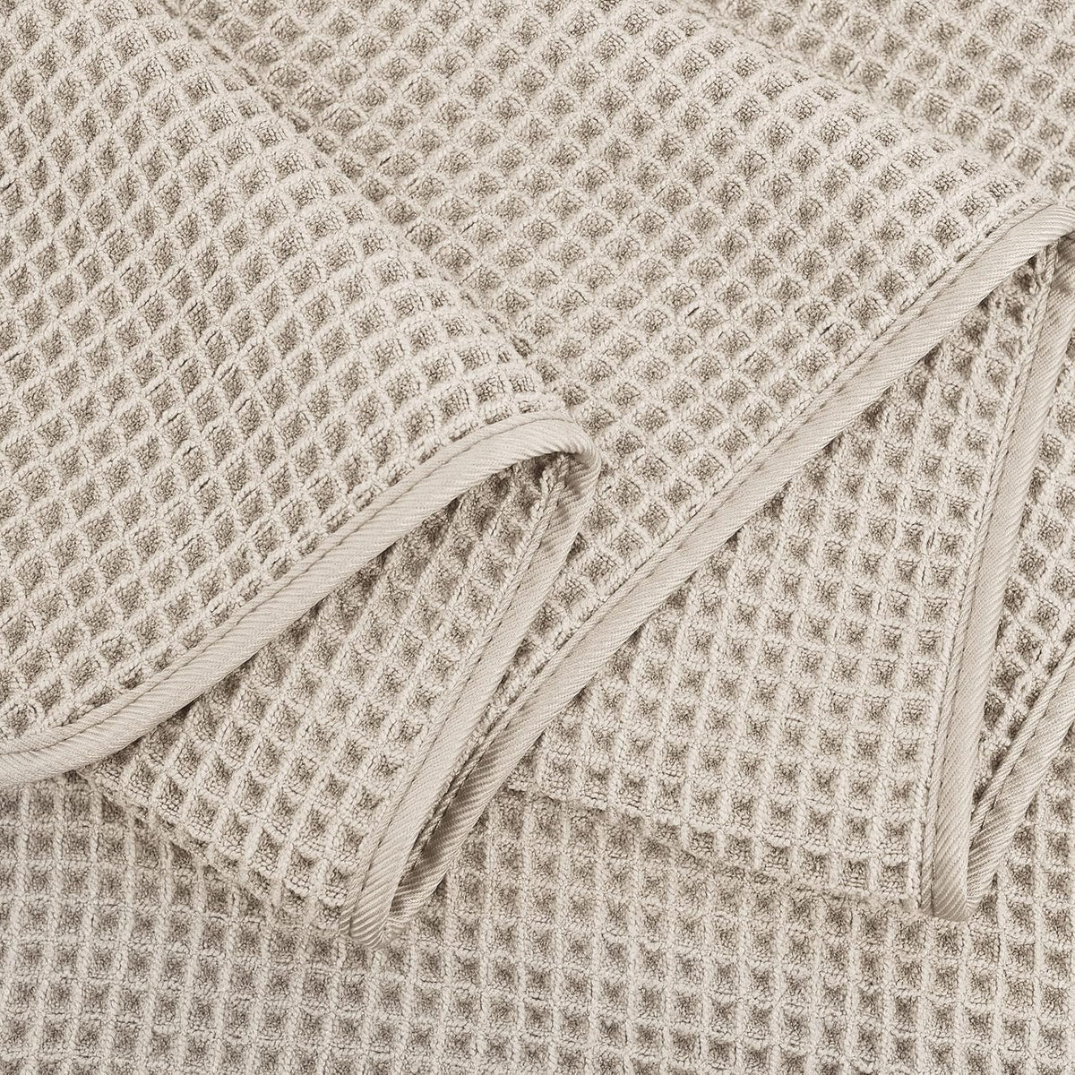 POLYTE Microfiber Oversize Quick Dry Lint Free Bath Towel, 60 x 30 in, 4 Pack (Waffle Weave)